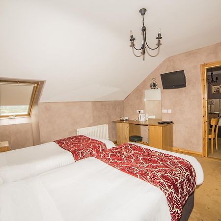 The Frontier Hotel Bridgend Экстерьер фото