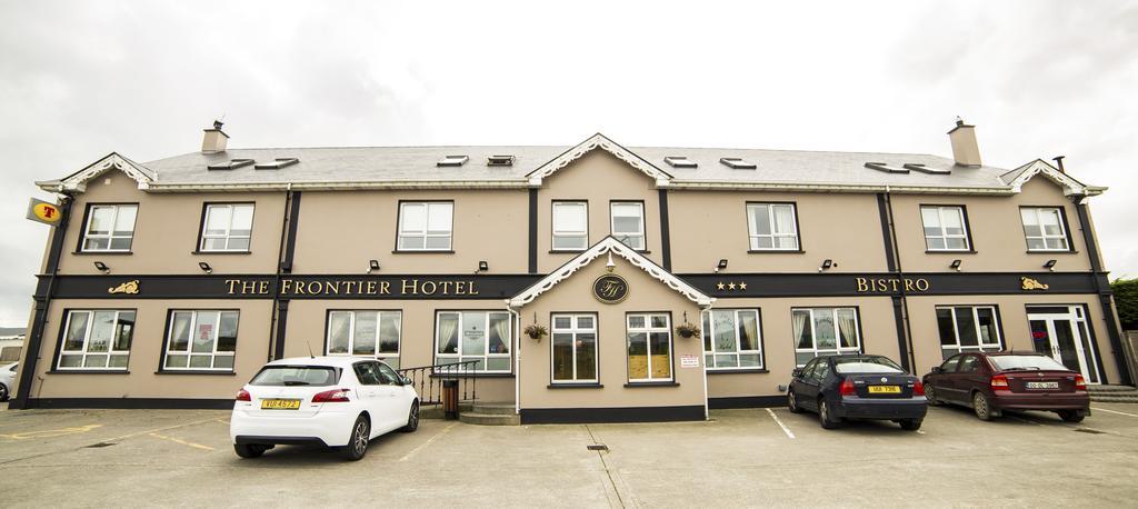 The Frontier Hotel Bridgend Экстерьер фото