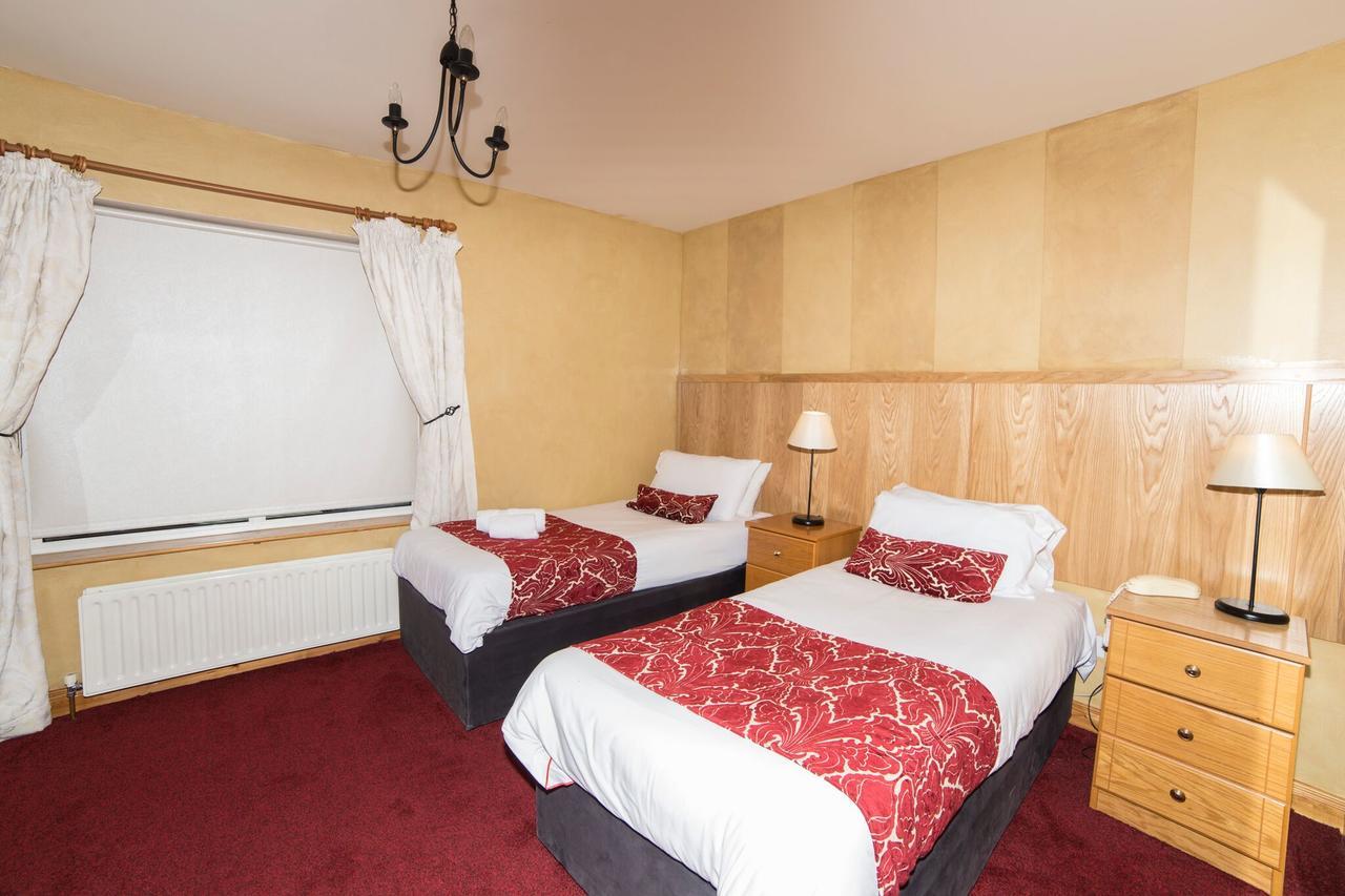 The Frontier Hotel Bridgend Экстерьер фото